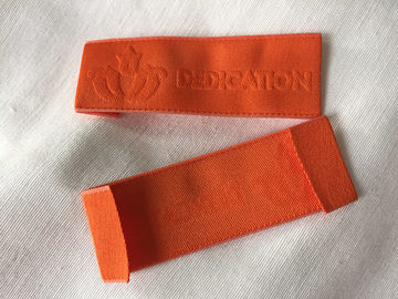 고주파 Debossing를 가진 안락한 Needleloom 길쌈된 의류 상표