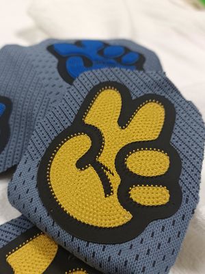 OEKOTEX 엠보스 로고 세척 가능한 패치 거래 가능한 사용자 지정 패치