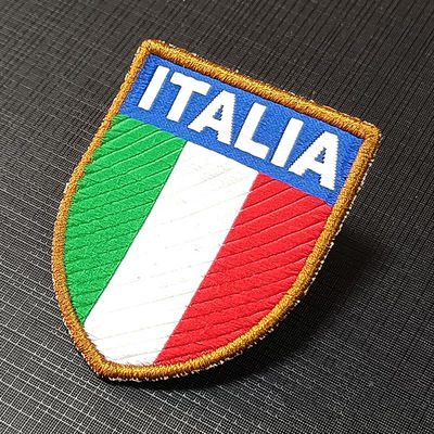 공장 맞춤형 방패 깃발 자수 패치 맞춤형 의류 라벨 부착식 의류 배지