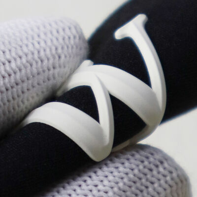 3D Molded Silicone Heat Transfer Label - Custom Logo Emblem for Fashion Apparel & Accessories